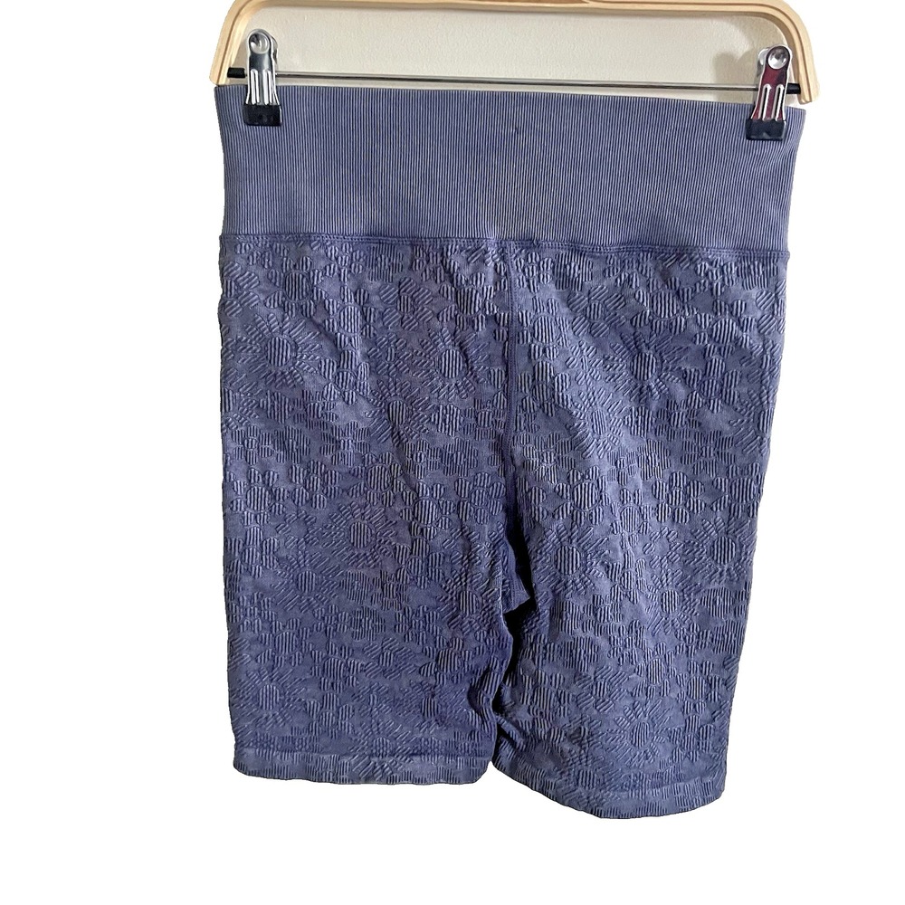 Offline by Aerie Bike Shorts Women Medium Blue Ribbed Daisy Stretch Sporty